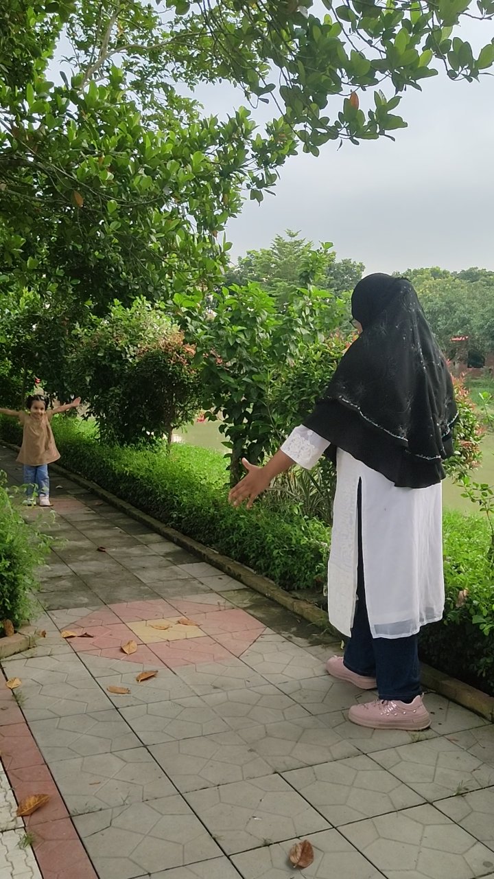 রোজ ভ্যালি পার্ক